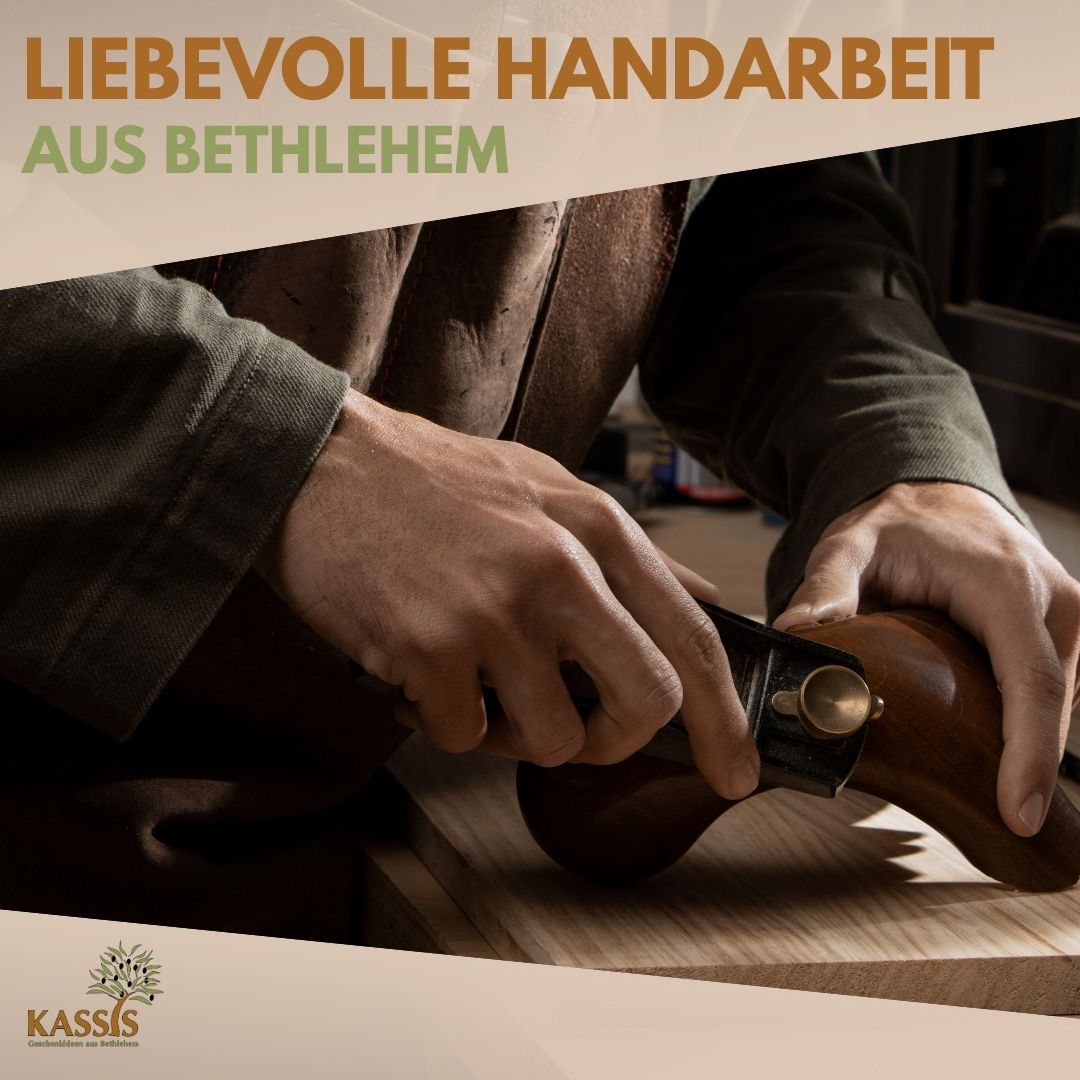 Olivenholz Armband mit Sternzeichen Anhänger | Personalisiertes Perlenarmband Damen & Herren, Geschenk Geburtstag