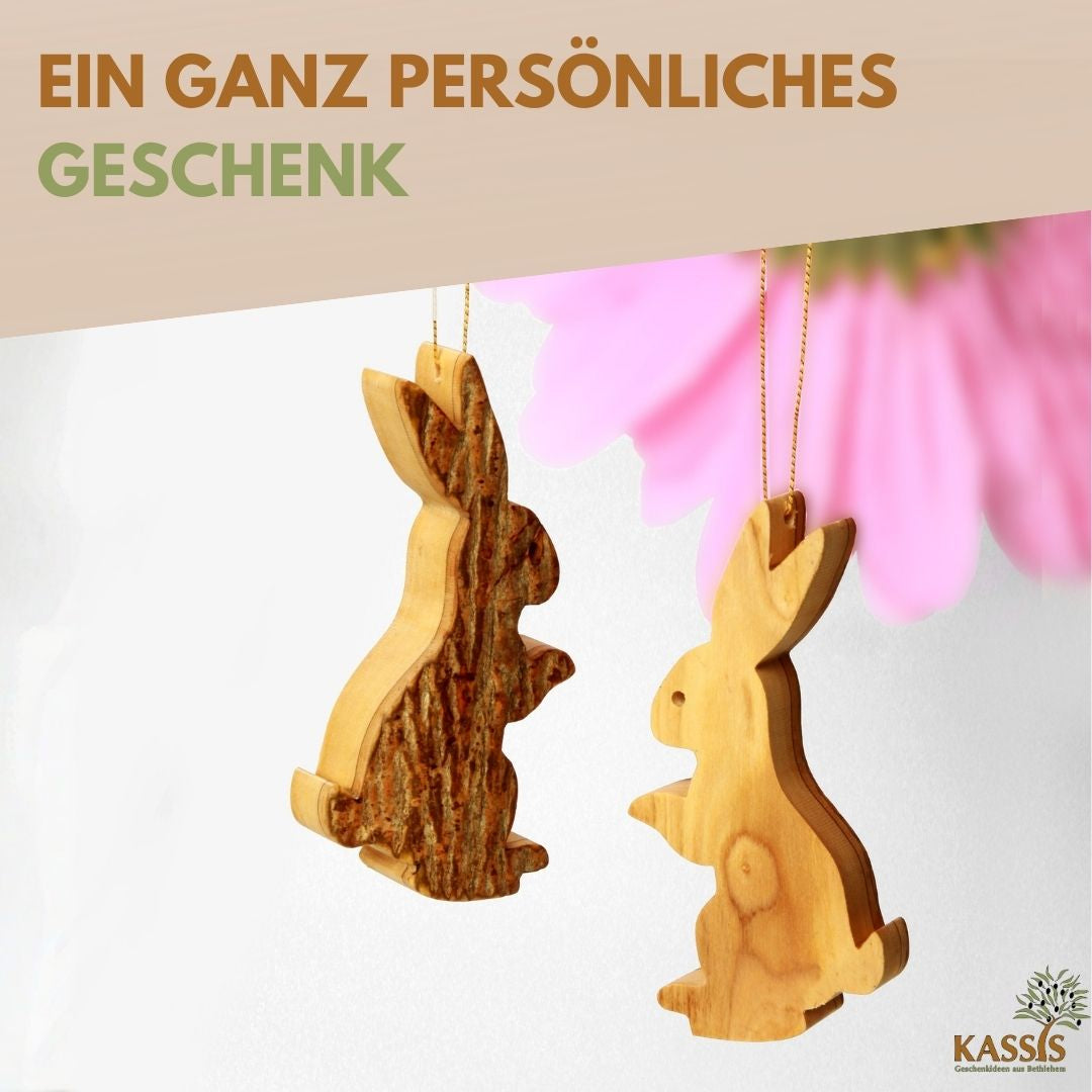 Osterhase Anhänger aus Olivenholz mit Rinde | Natürliche Osterdeko & Baumschmuck für Ostern