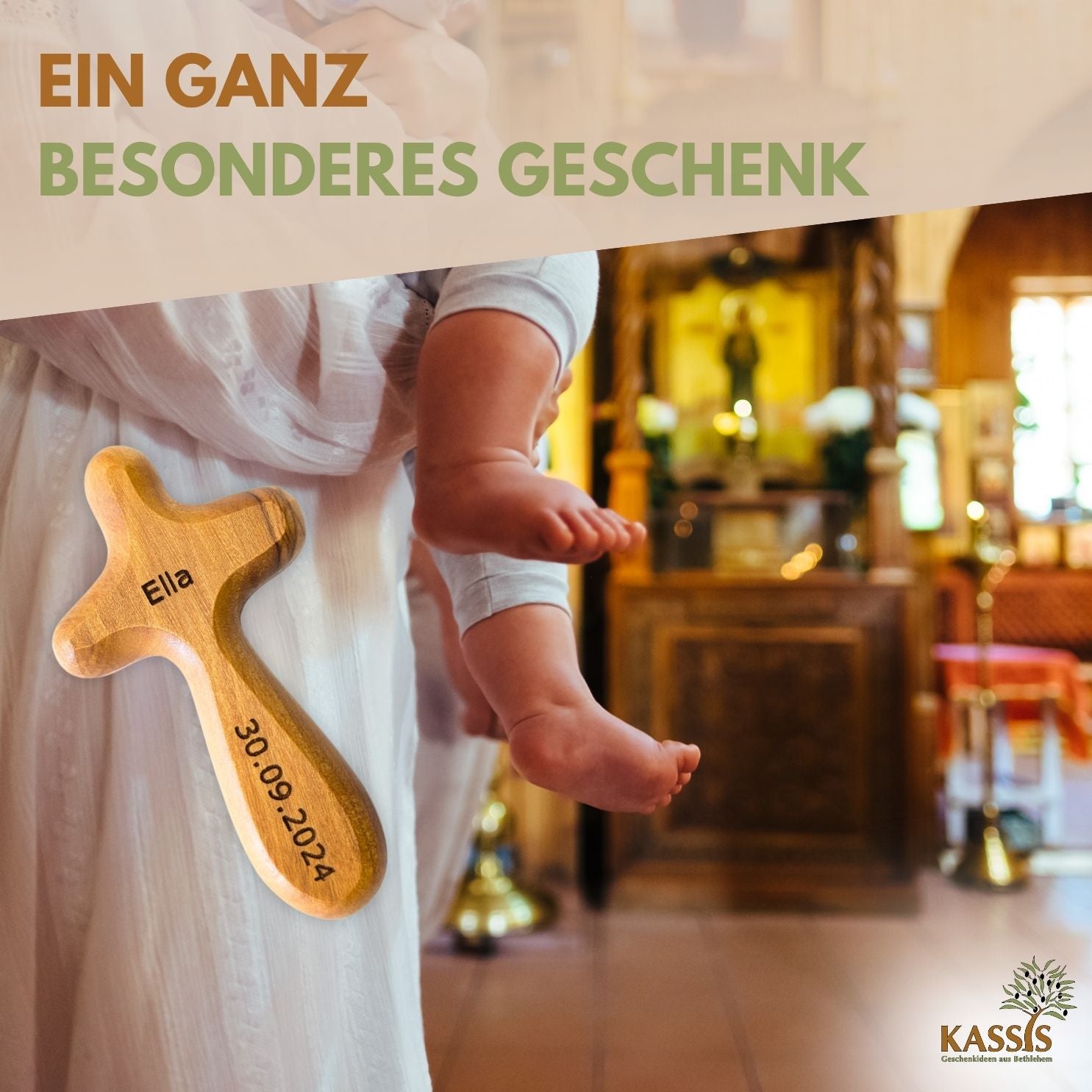 Personalisierter Kreuz Handschmeichler aus Olivenholz mit Gravur | Kleines Handkreuz als Geschenk zur Taufe & Kommunion